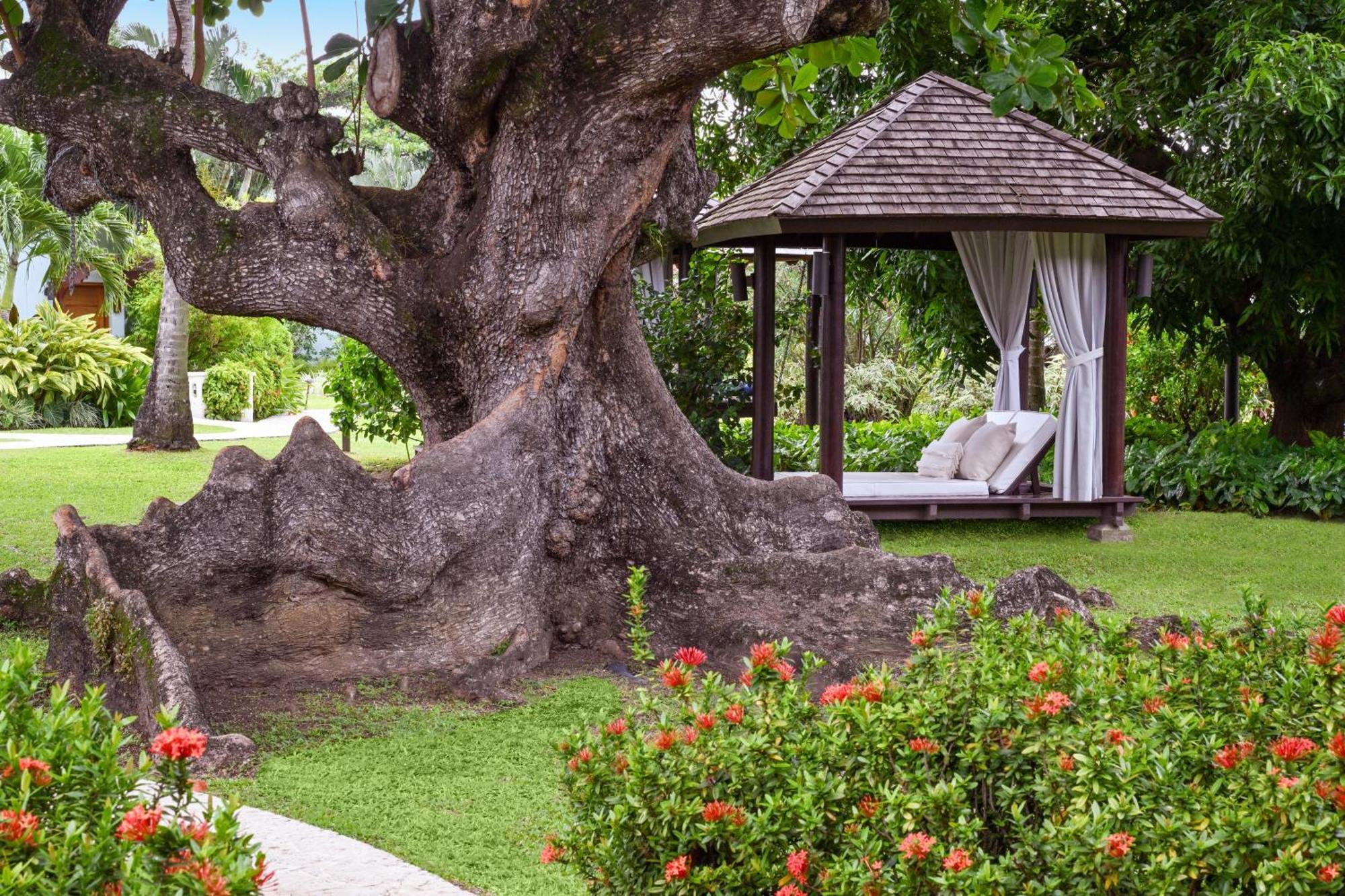 Sandals Halcyon Beach All Inclusive - Couples Only (Adults Only) Vigie 외부 사진