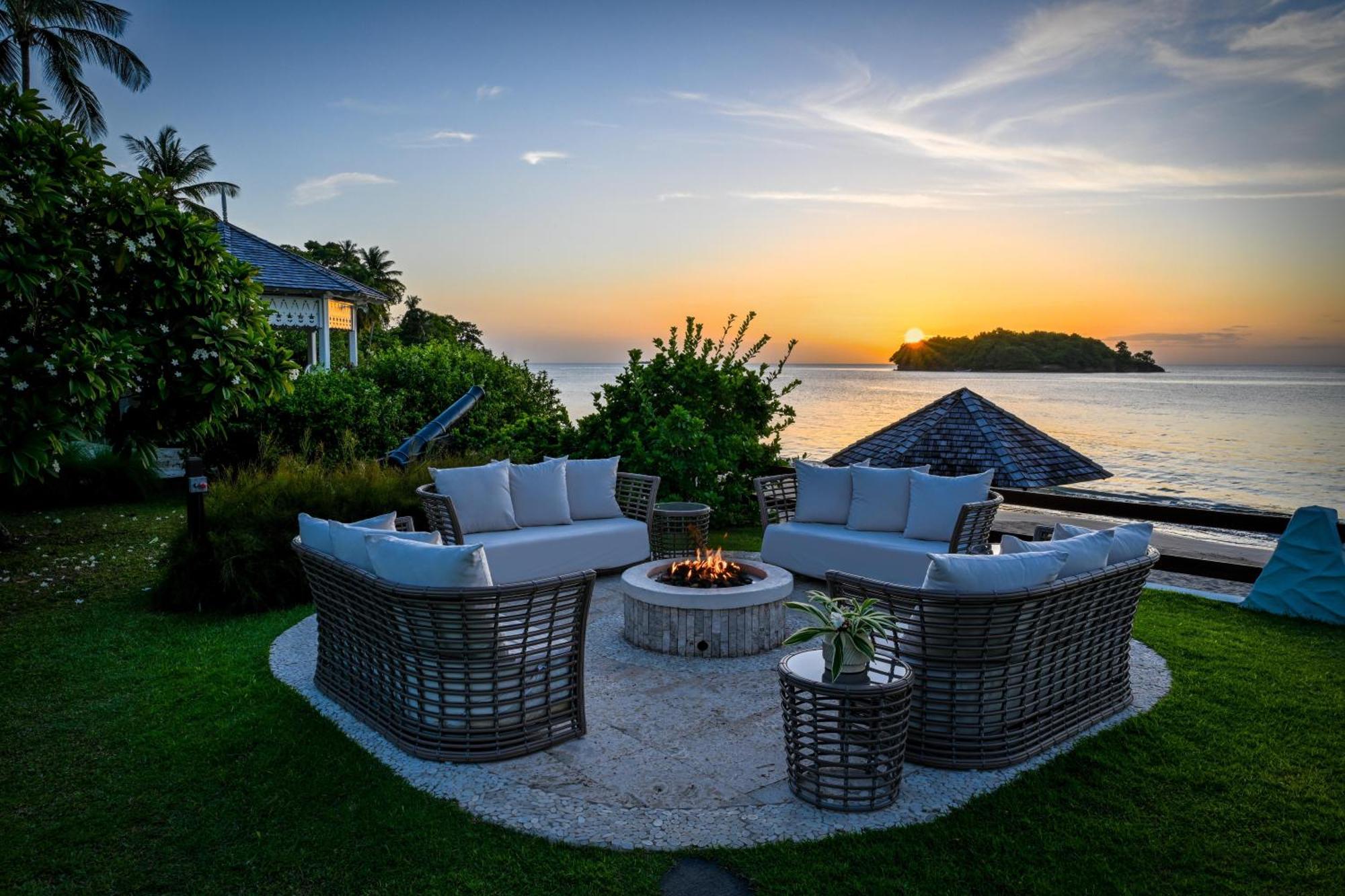 Sandals Halcyon Beach All Inclusive - Couples Only (Adults Only) Vigie 외부 사진